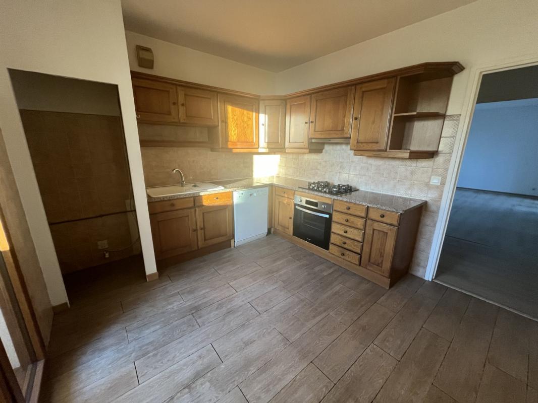 Appartement F5 LES LOGIS DE L'ACQUEDUC MEZZAVIA 20167 AJACCIO