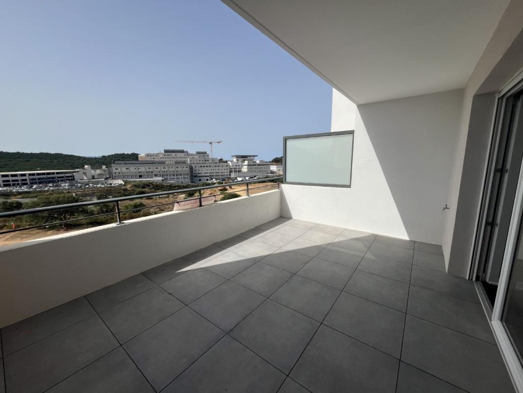 F3 LES TERRASSES DU STILETTO BT C1 AJACCIO