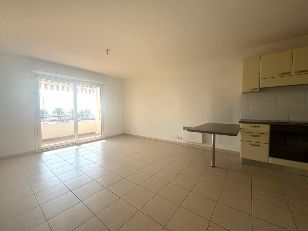Appartement 2 pièces avec terrasse côté mer