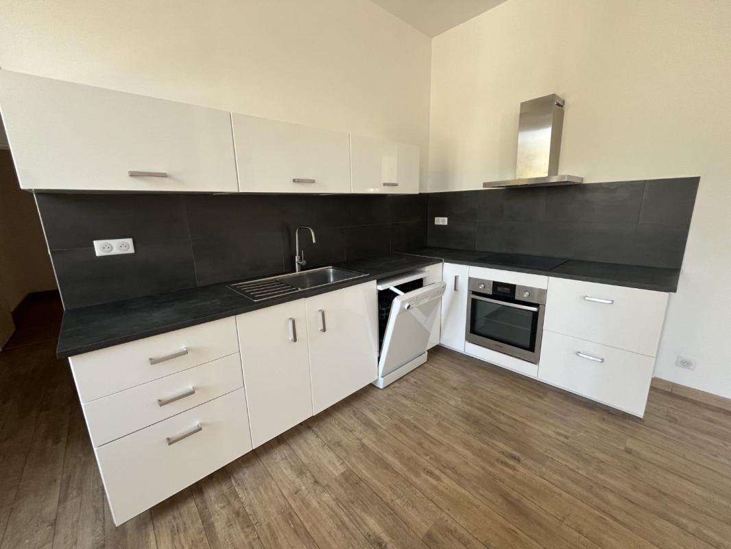 F3 5 BOULEVARD SAMPIERO AJACCIO