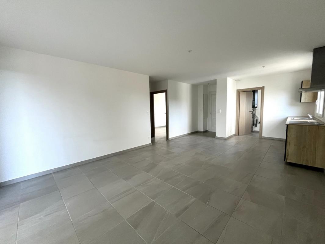 Appartement 3 pièces avec terrasse