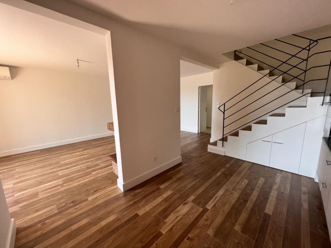 VILLA F4 SARROLA CARCOPINO