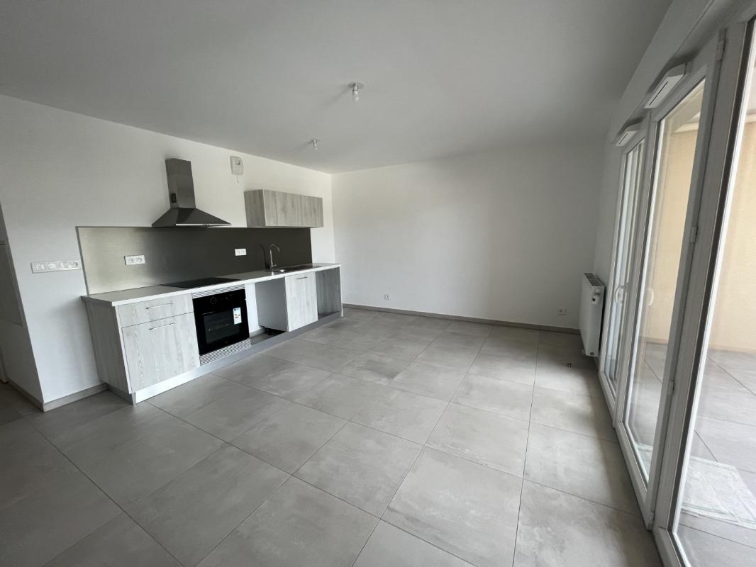 STUDIO RCE LES TERRASSES DU STILETTO  B AJACCIO