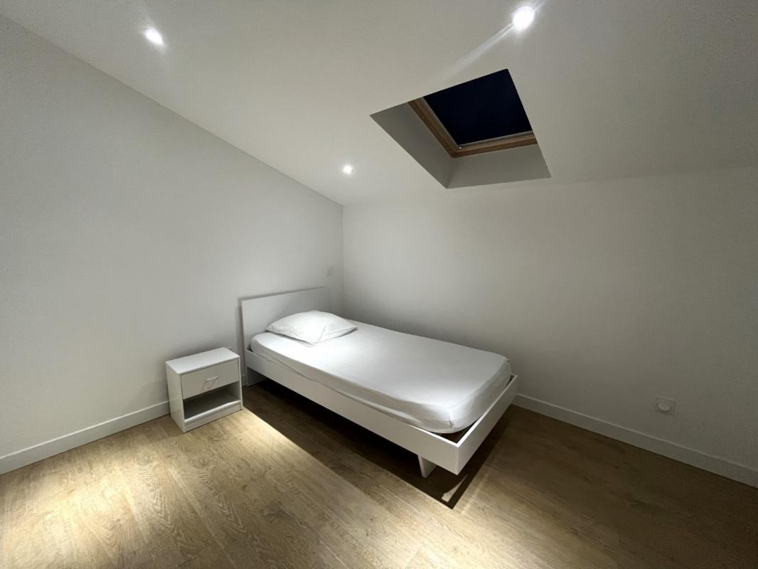 Appartement meublé 3 pièces avec grande terrasse