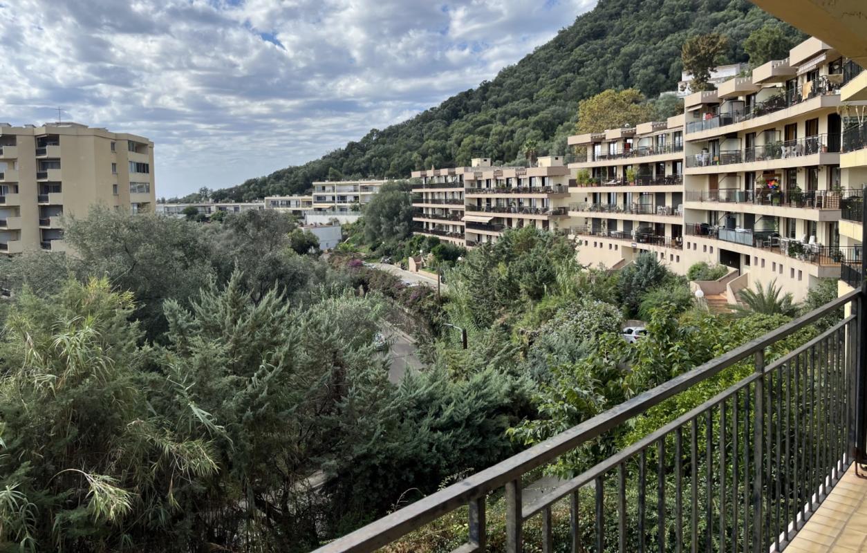 F1 MEUBLE RCE DES CIMES IMMEUBLE LE RENOSO ENTREE F AJACCIO
