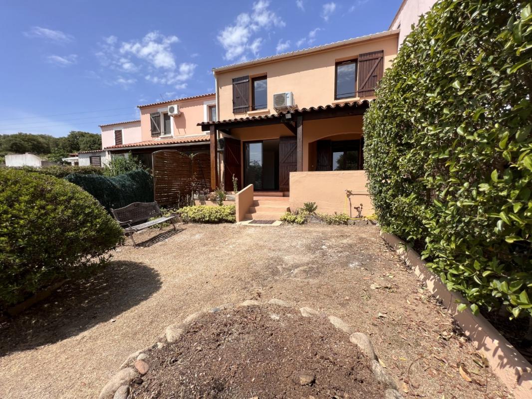 VILLA F4 EFFRICO SARROLA CARCOPINO