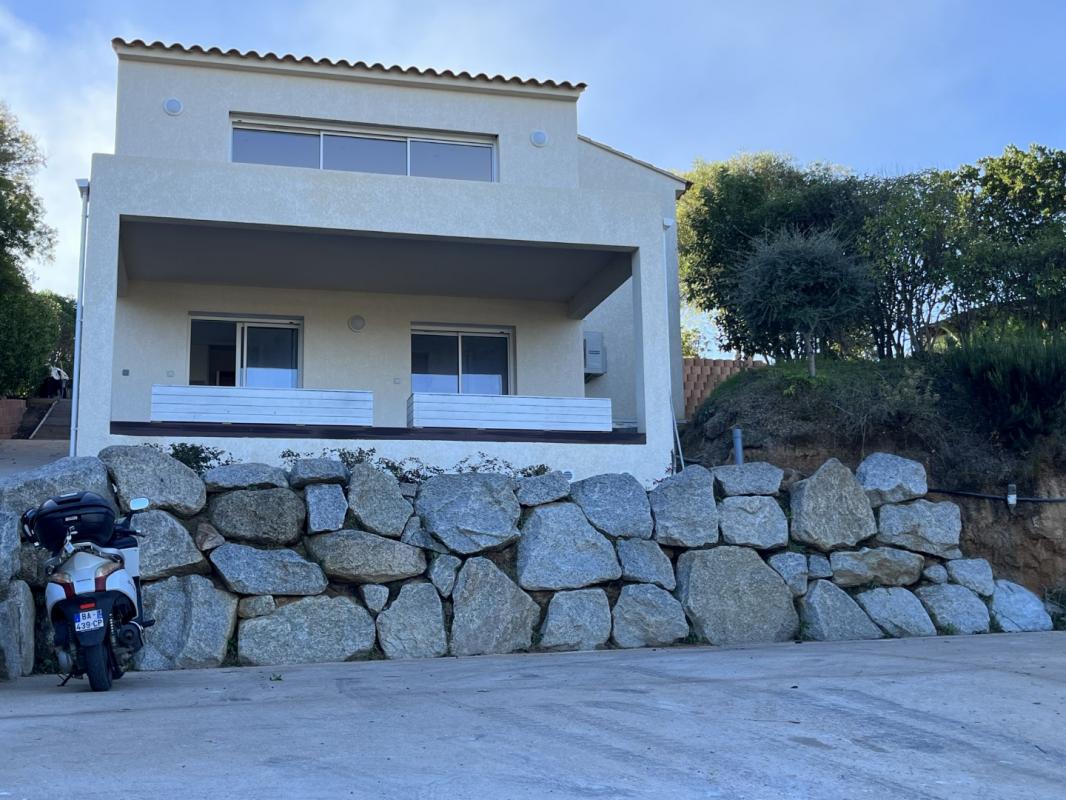 VILLA F4 RCE PETINELLO