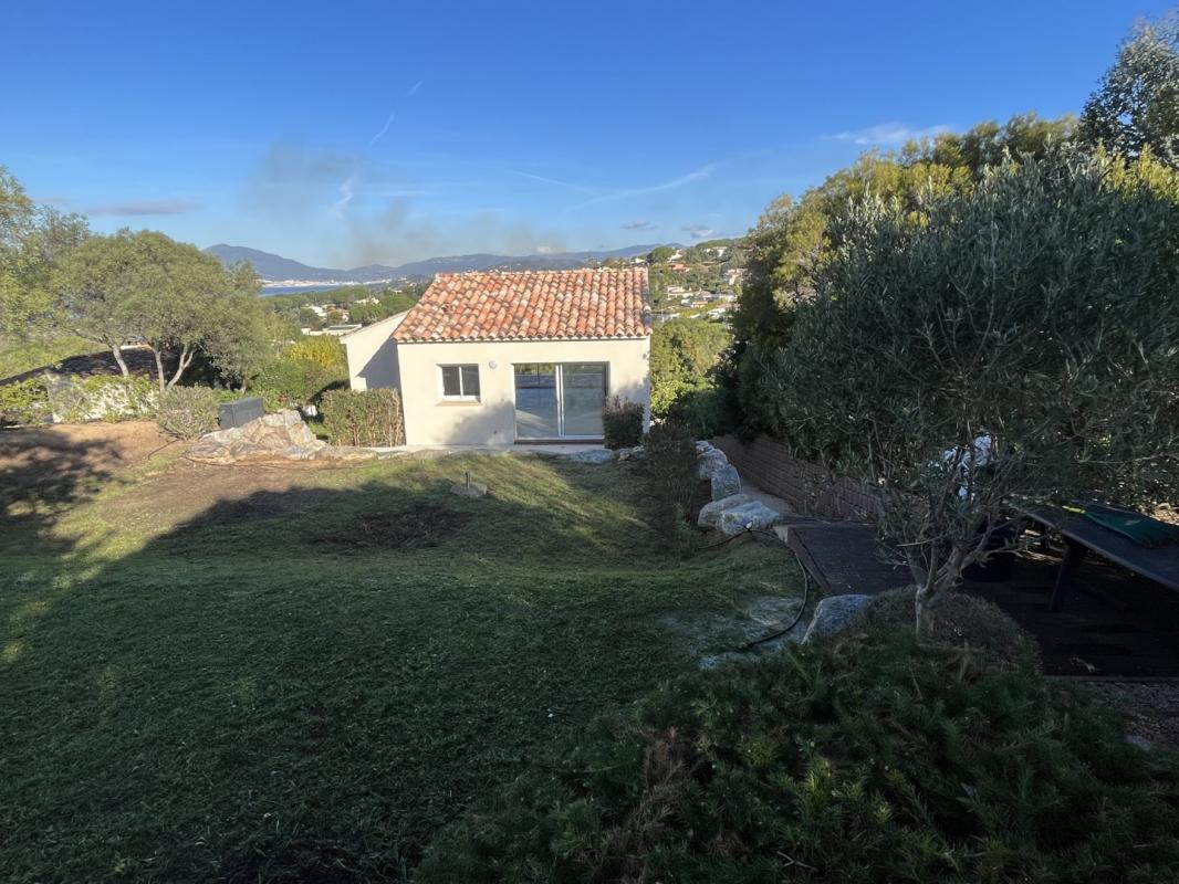 VILLA F4 RCE PETINELLO