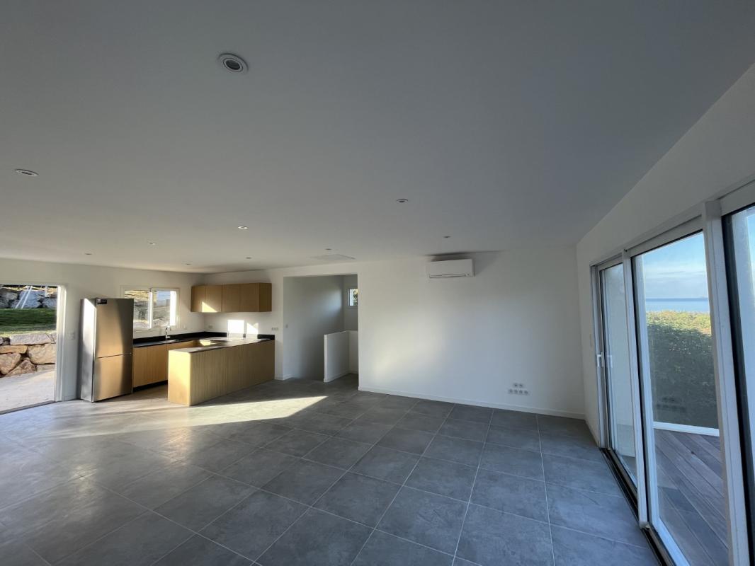 VILLA F4 RCE PETINELLO