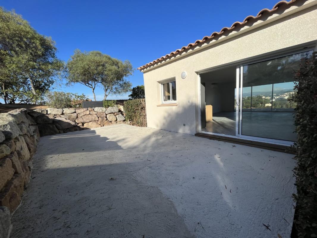 VILLA F4 RCE PETINELLO