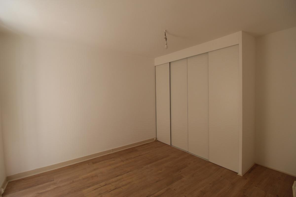F2 CENTRE VILLE - RUE DES 3 MARIES AJACCIO