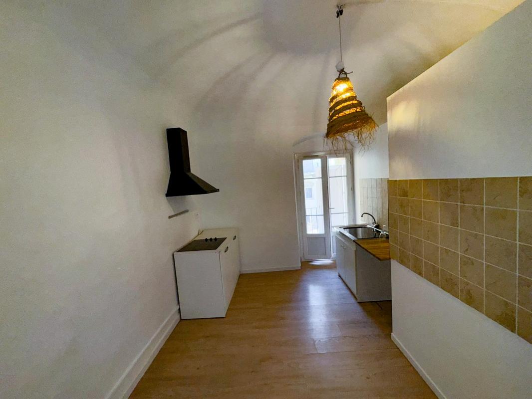F1 11 RUE FESCH AJACCIO