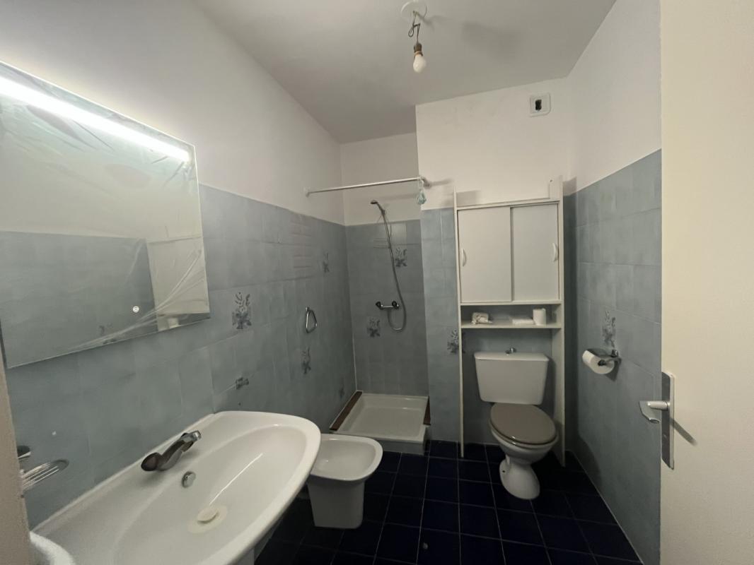 STUDIO RCE DES ILES IMMEUBLE LE CRETE I BT B SANGUINAIRES AJACCIO