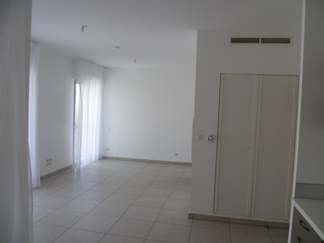 STUDIO RESIDENCE ALBERT 1er PARC BERTHAULT AJACCIO