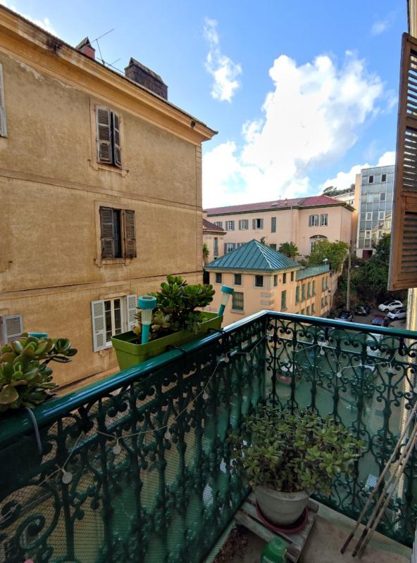 F7 8 RUE CAPITAINE LIVRELLI AJACCIO