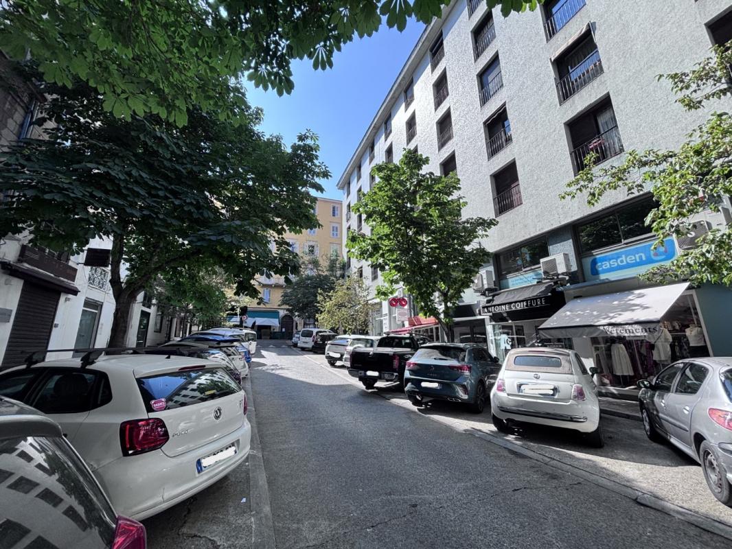 Location divers à Bastia