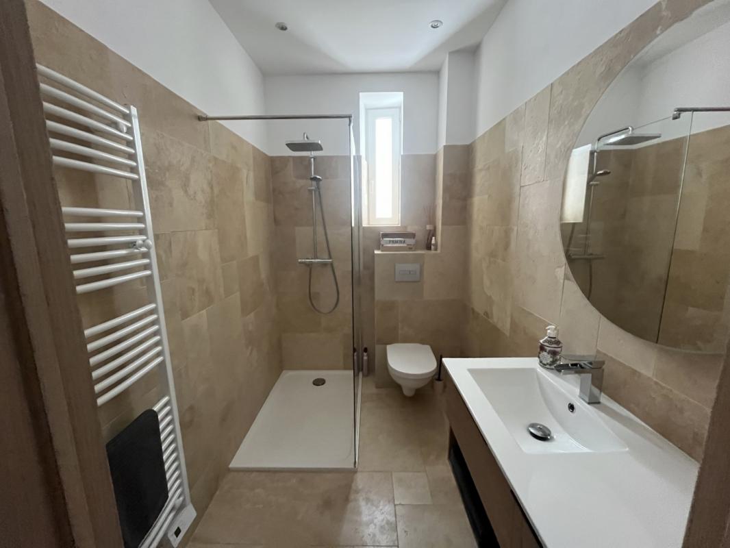 F3 MEUBLE 3 RUE PAUL COLONNA D'STRIA AJACCIO