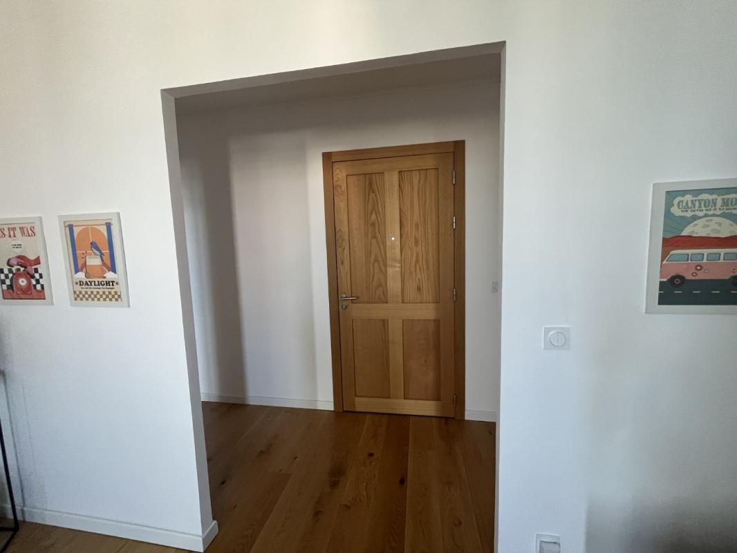 F3 MEUBLE 3 RUE PAUL COLONNA D'STRIA AJACCIO