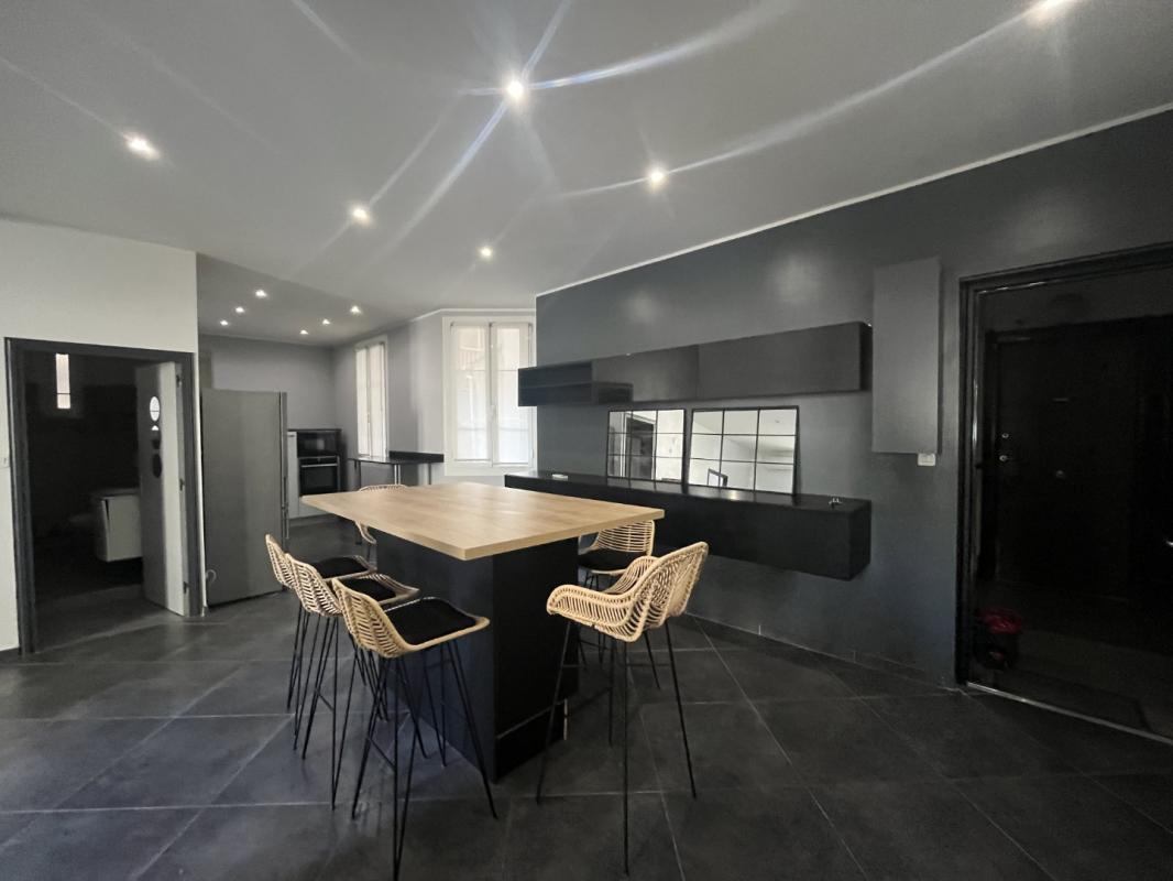 F3 2 RUE LORENZO VERO AJACCIO