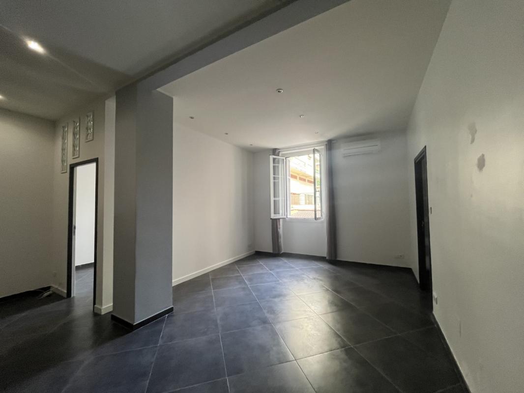 F3 2 RUE LORENZO VERO AJACCIO