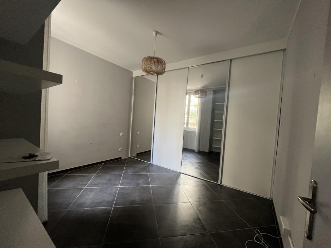 F3 2 RUE LORENZO VERO AJACCIO