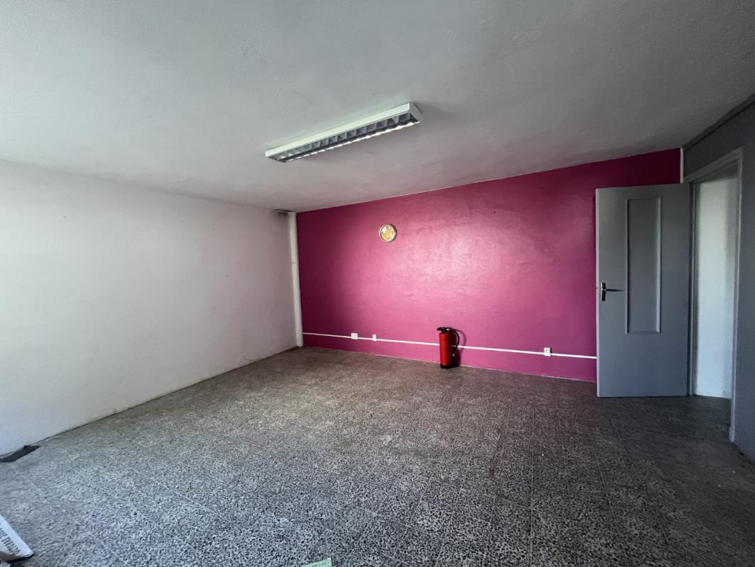 LOCAL RESIDENCE IMPERIALE AVENUE MARECHAL LYAUTEY AJACCIO