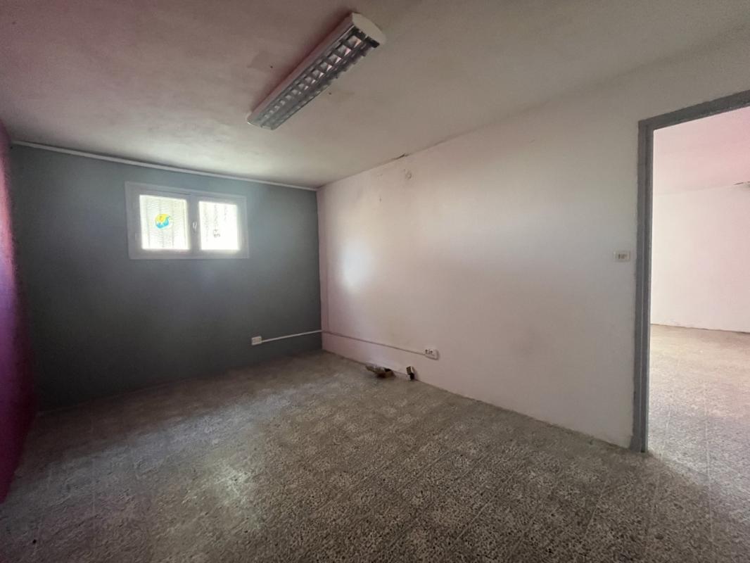 LOCAL RESIDENCE IMPERIALE AVENUE MARECHAL LYAUTEY AJACCIO