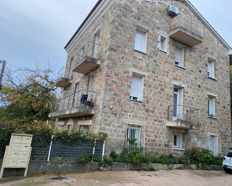 F2 CASA DI LOZI BASTELICACCIA