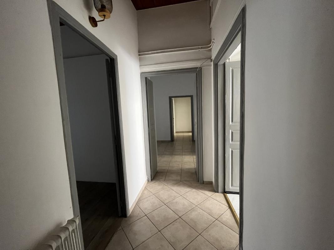 LOCAL PROFESSIONNEL 1 RUE GENERAL FIORELLA AJACCIO