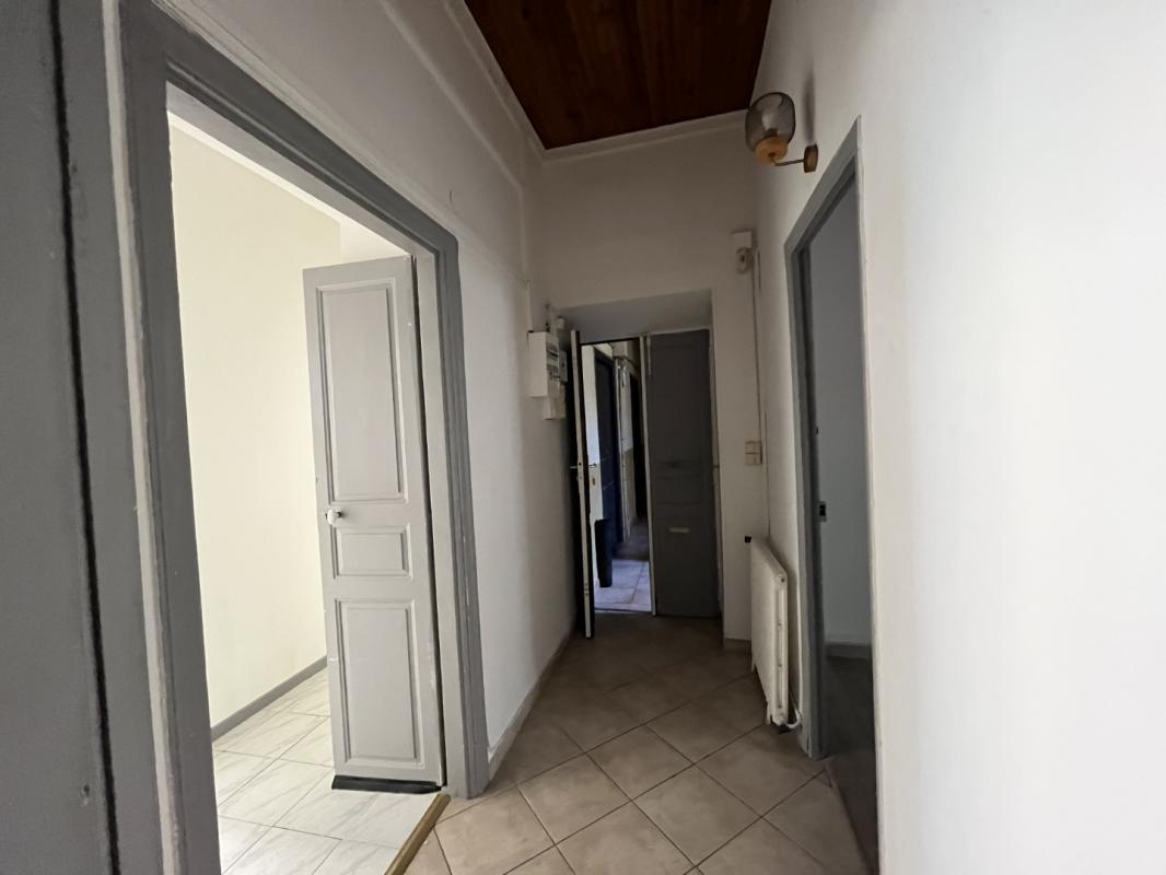 LOCAL PROFESSIONNEL 1 RUE GENERAL FIORELLA AJACCIO