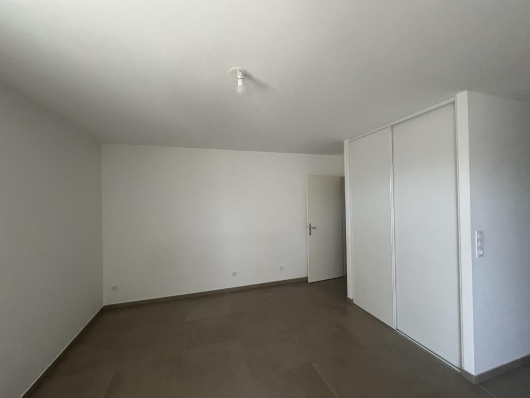 STUDIO CARRE DE BODICCIONE BT I AVE MARECHAL JUIN AJACCIO