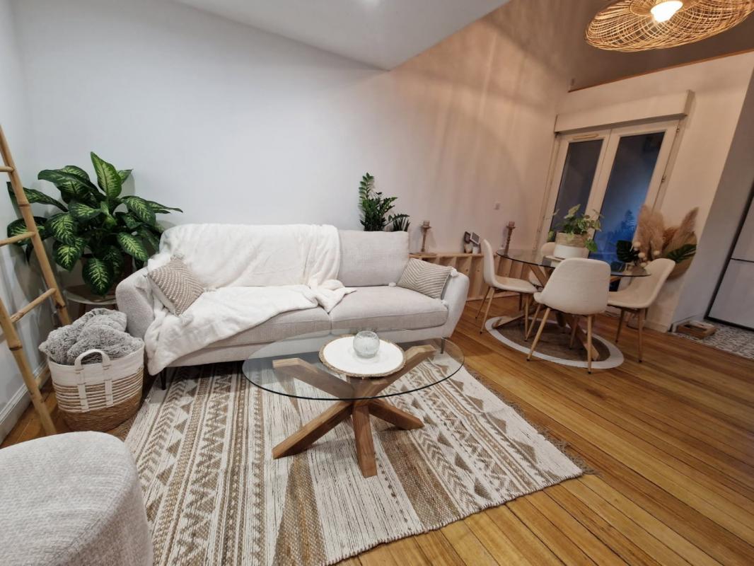 F2 MEUBLE DUPLEX RCE GOELAND BLEU AVENUE DE LA GRANDE ARMEE AJACCIO