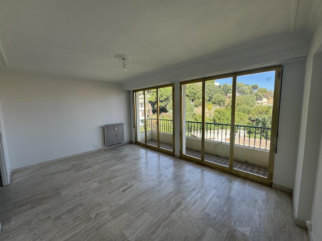 F2 19 COURS NAPOLEON BT B RESIDENCE BONAPARTE AJACCIO