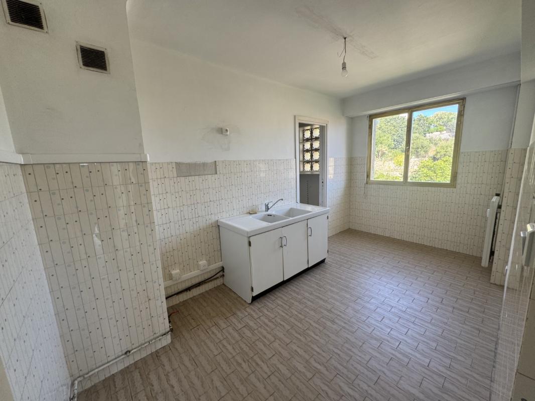 F2 19 COURS NAPOLEON BT B RESIDENCE BONAPARTE AJACCIO