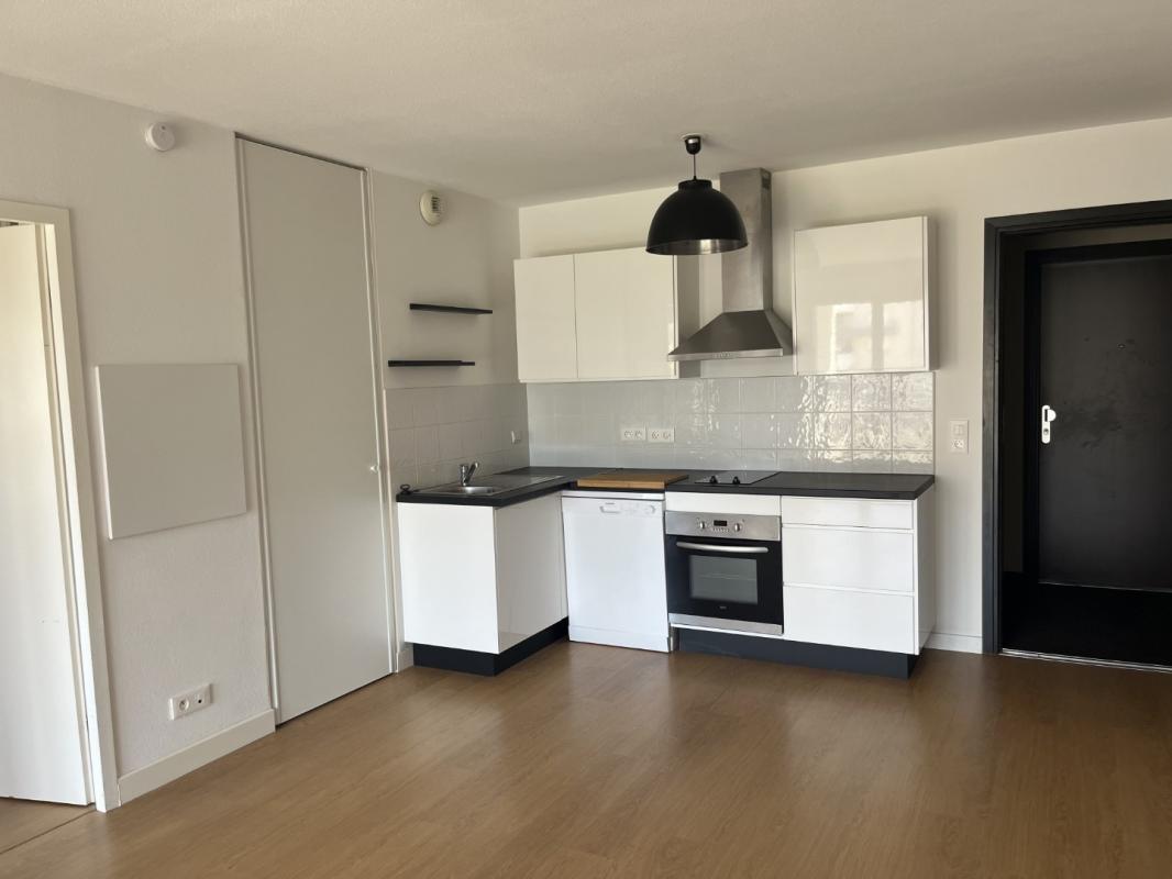 F2 RCE VIVALDI II IMMEUBLE HIVER AJACCIO