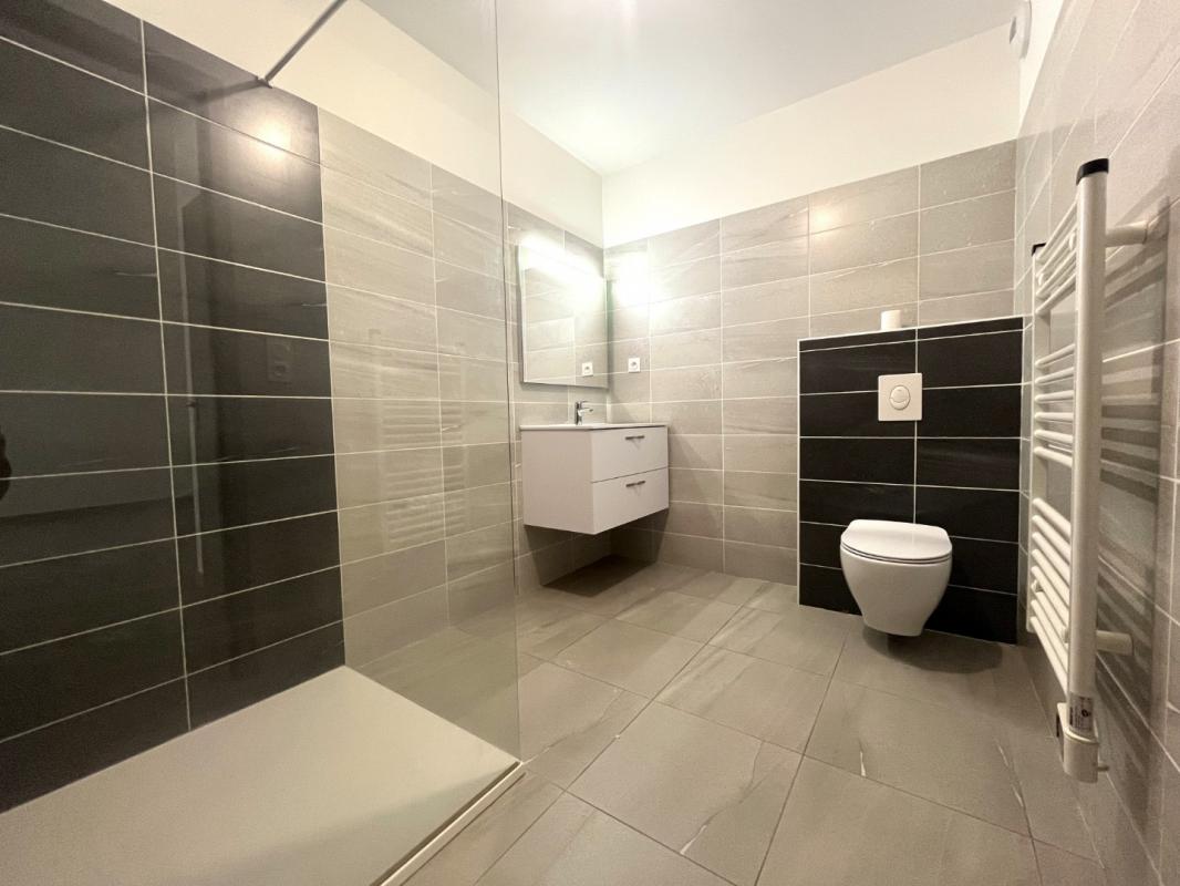 Appartement 2 pièces rez-de-chaussée