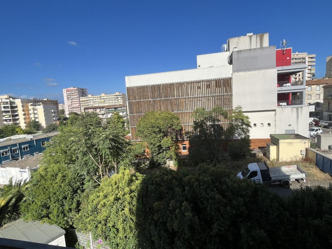 F3 IMMEUBLE LE FLORIDE RUE COLONNA D ISTRIA AJACCIO
