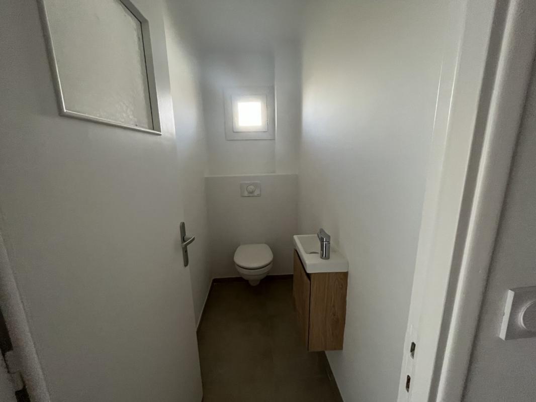 F3 IMMEUBLE LE FLORIDE RUE COLONNA D ISTRIA AJACCIO