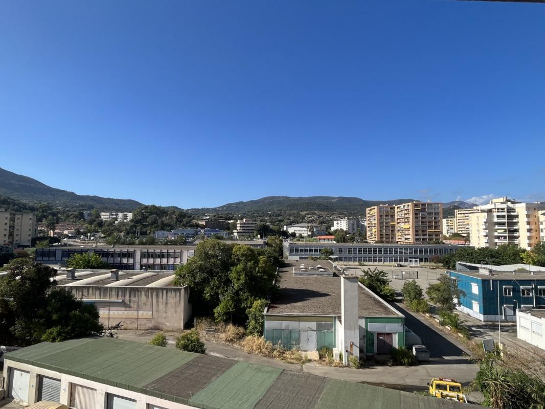 F3 IMMEUBLE LE FLORIDE RUE COLONNA D ISTRIA AJACCIO