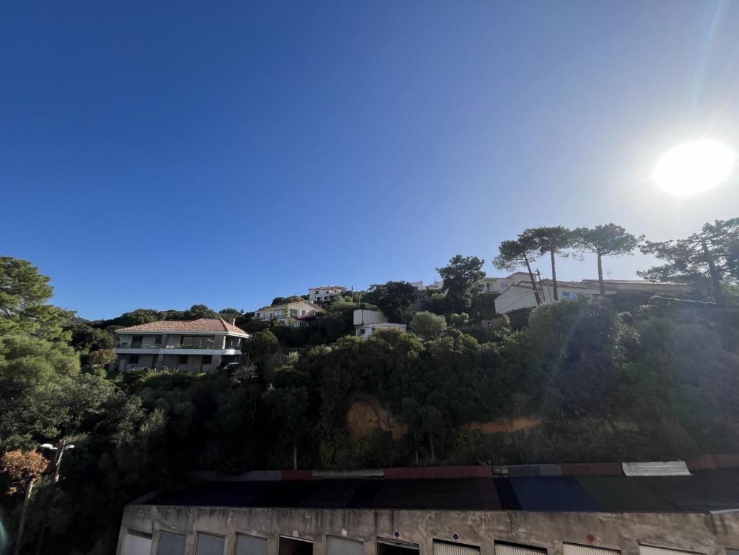 F2 MEUBLE TOUR MARIANI LIEU DIT SAINT JOSEPH AJACCIO