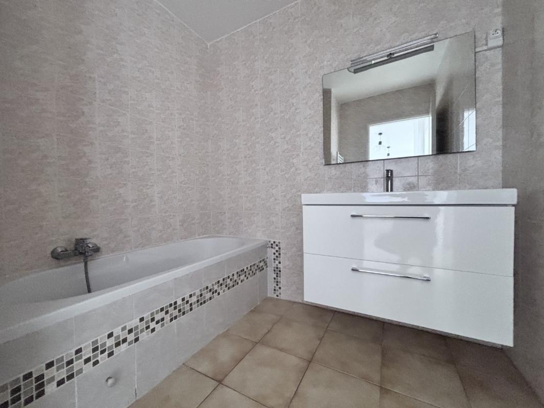 Location appartement à San martino di lota