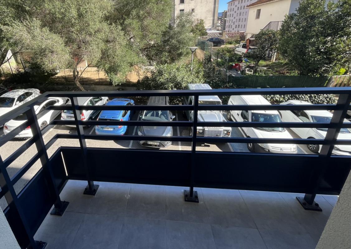 F3 MEUBLE RESIDENCE CALA DI SOLE C1 AJACCIO