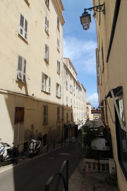 F2 CENTRE VILLE - RUE DES 3 MARIES AJACCIO