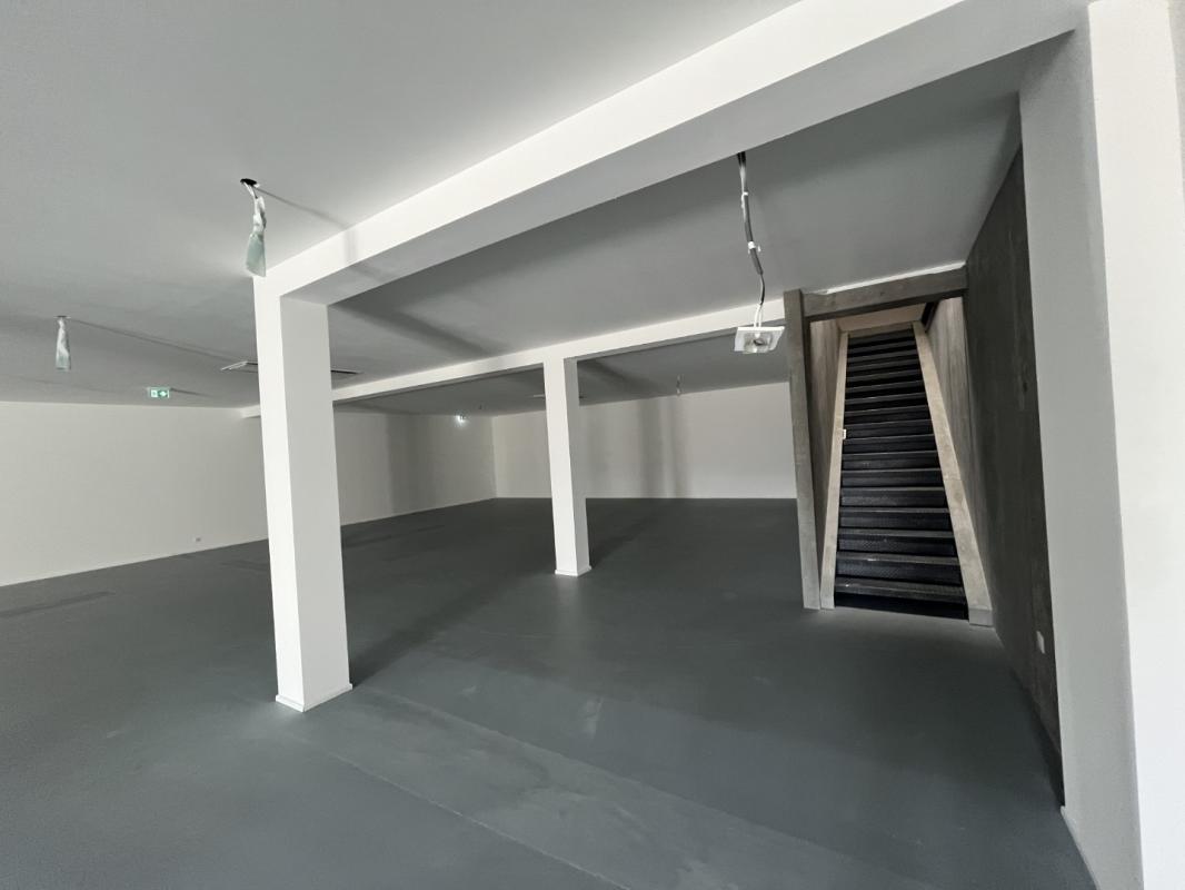 LOCAL COMMERCIAL LIEU DIT FARONE AFA