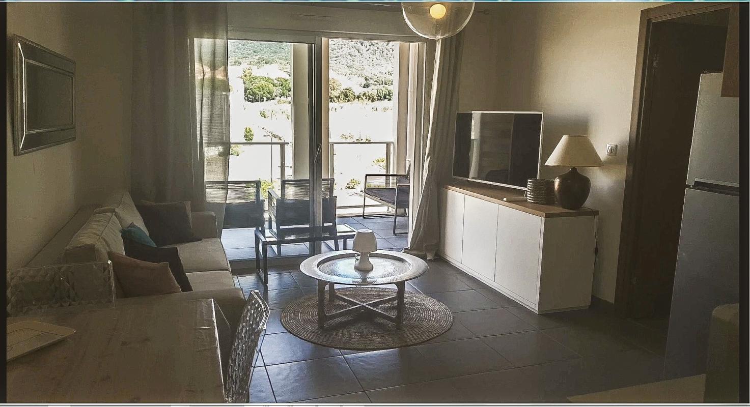 F2 MEUBLE RCE LA PALMERAIE A2 BD LOUIS CAMPI AJACCIO