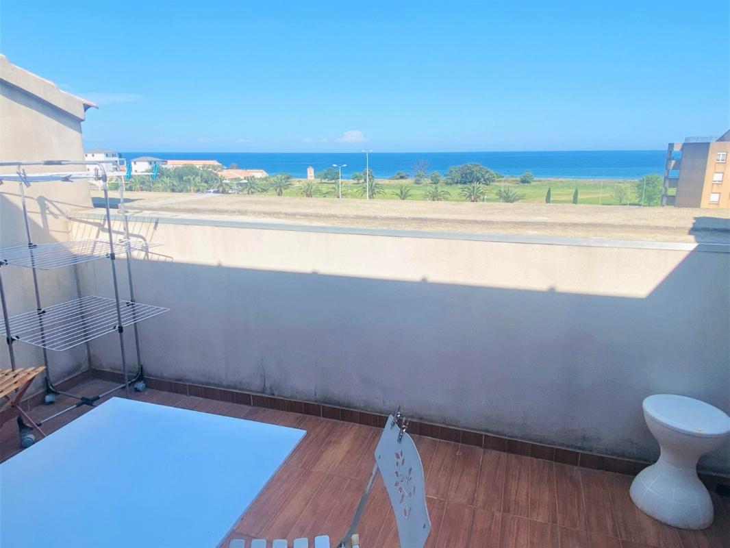 Appartement 2 pièces meublé avec terrasse