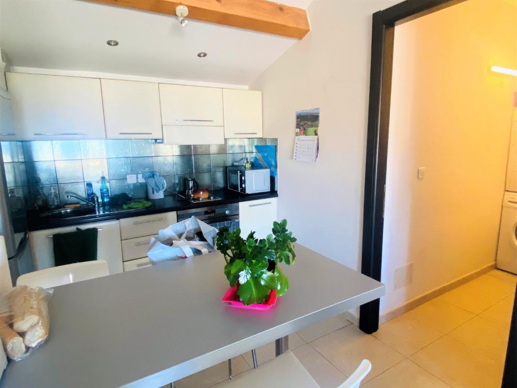 Appartement 2 pièces meublé avec terrasse