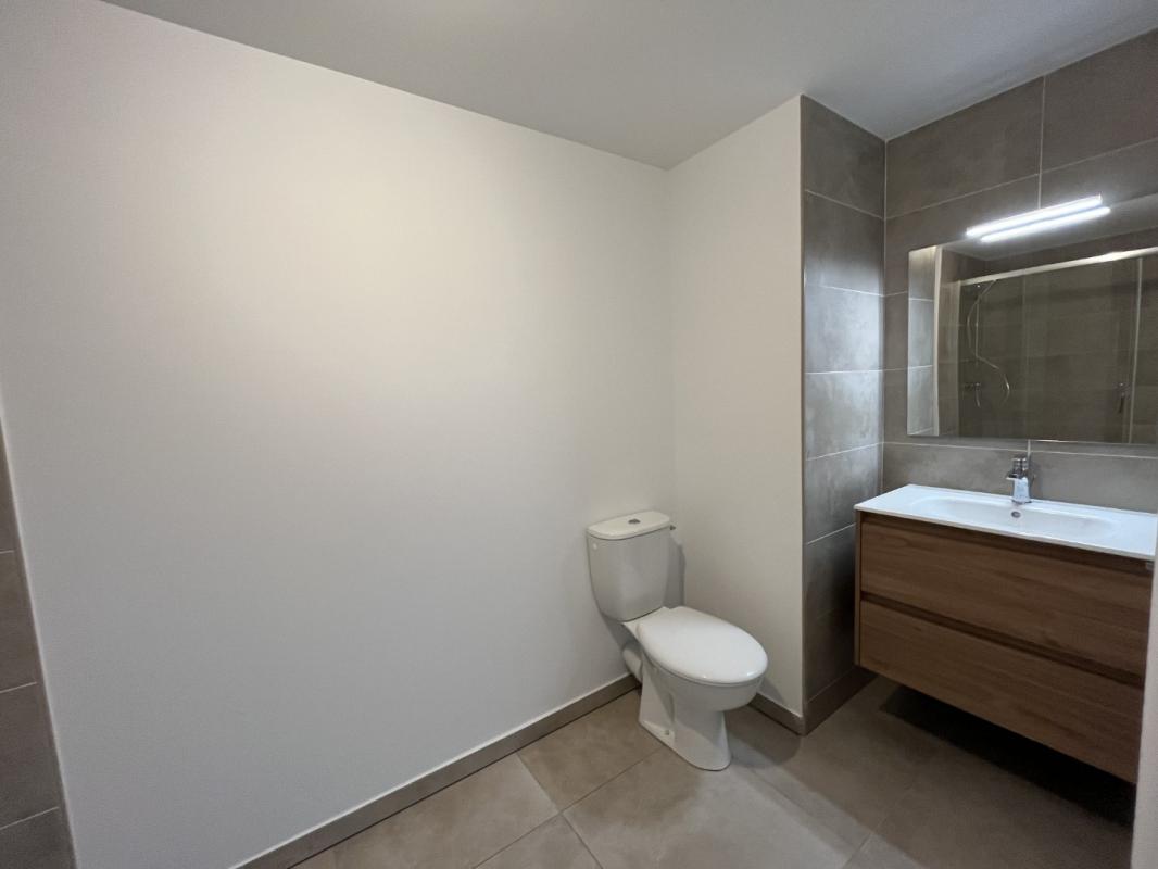 F2 RCE TERRASSES DU PARC BT F PERNICAGGIO SARROLA CARCOPINO