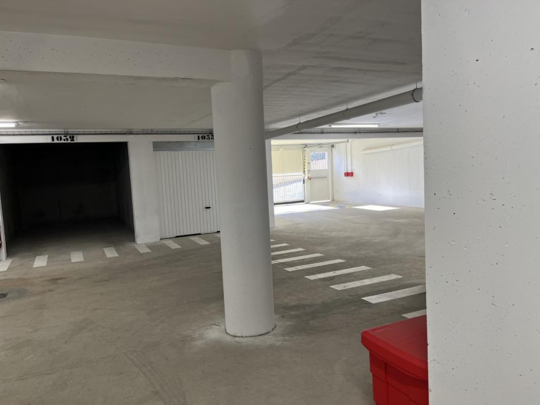 F2 RCE TERRASSES DU PARC BT F PERNICAGGIO SARROLA CARCOPINO