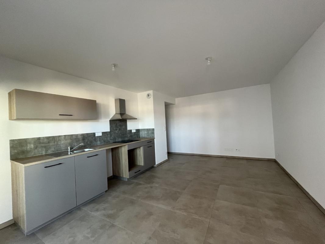 F2 RCE TERRASSES DU PARC BT F PERNICAGGIO SARROLA CARCOPINO